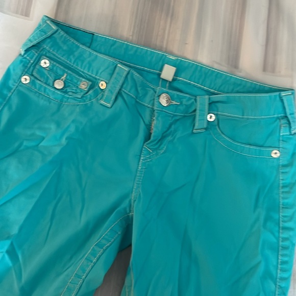 True Religion low rise 3/4 length - Picture 7 of 7
